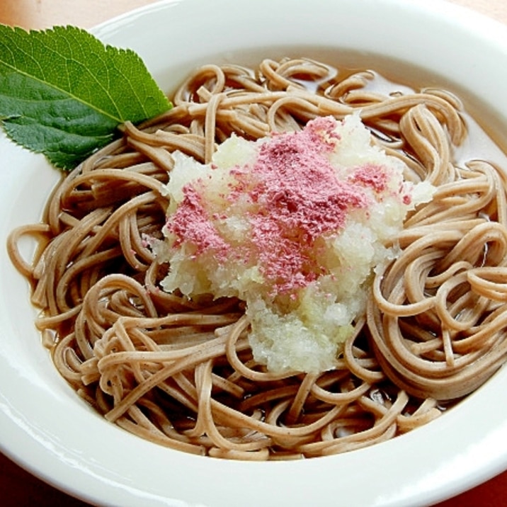桜の花フレークで ヘルシーおろし黒豆蕎麦 レシピ 作り方 By ジョン リーバス 楽天レシピ 桜の花フレークで ヘルシーおろし黒豆蕎麦 レシピ 作り方 By ジョン リーバス 楽天レシピ